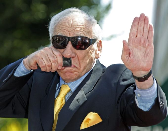 «History of the World, Part II» Mel Brooks versammelt StarEnsemble