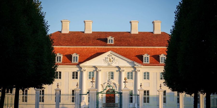 Die Ampel-Koalitionäre treffen sich zur Kabinettsklausur auf Schloss Meseberg. An Streitthemen mangelt es nicht.