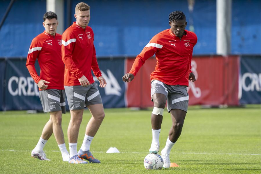 Breel Embolo ist wegen einer Verletzung von der Nati abgereist.