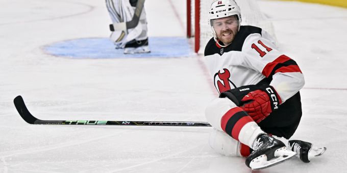 Die New Jersey Devils verlieren in der NHL gegen Las Vegas. NHL
