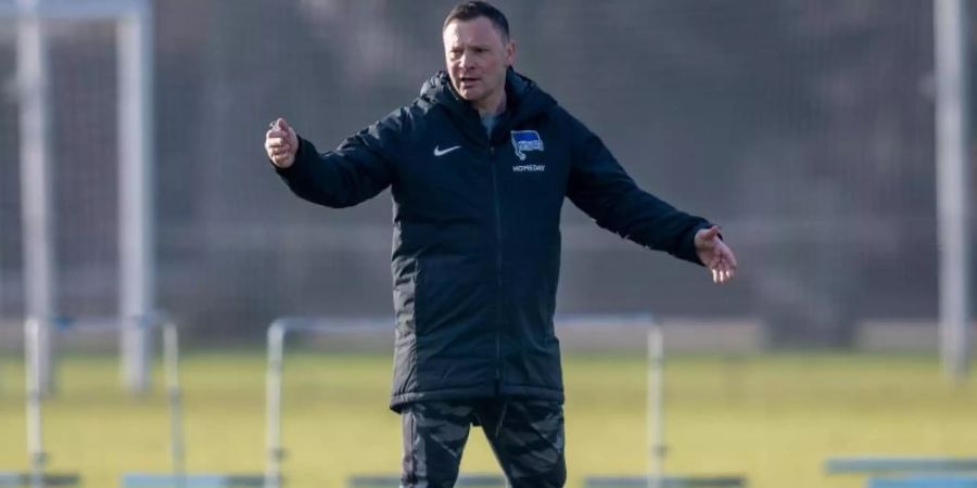 Bringt Aufbruchstimmung zu Hertha BSC: Trainer Pal Dardai. Foto: Andreas Gora/dpa