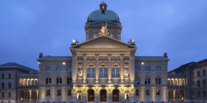Bundesnahe Betriebe - Bundesrat will 40 Prozent Frauen in Kaderposition