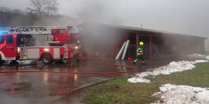 Beim Brand in einer Lagerhalle wurde niemand verletzt. (Bild: Kapo TG)