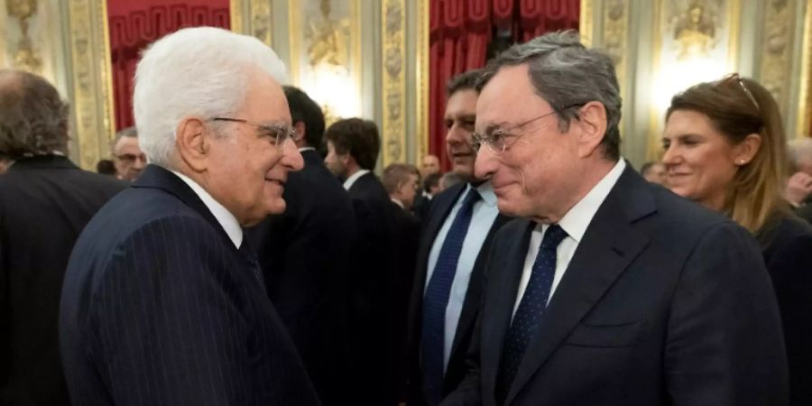 Sergio Mattarella und Mario Draghi im Dezember 2019