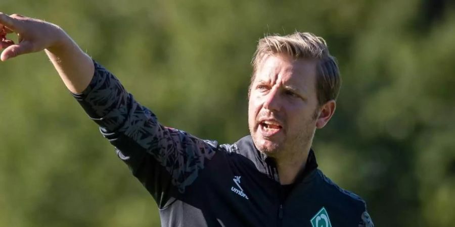 Will mit Bremen die Negativ-Rekordserie gegen den FC Bayern beenden: Werder-Coach Florian Kohfeldt. Foto: Sina Schuldt/dpa