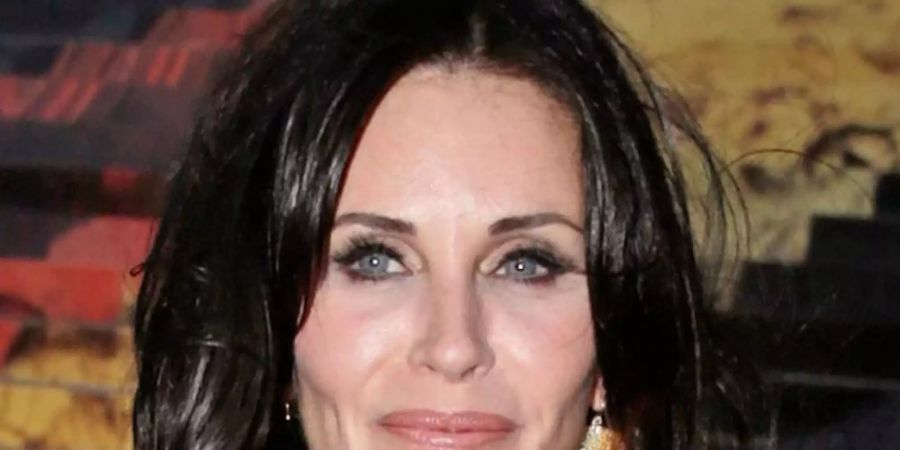 Courtney Cox und Thanksgiving - das passt zusammmen. Foto: Peter Foley/EPA/dpa