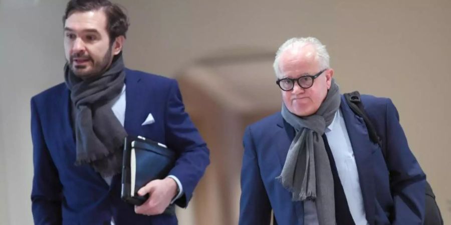 Zwischen DFB-Boss Fritz Keller (r) und Friedrich Curtius gibt es Unstimmigkeiten. Foto: Arne Dedert/dpa/POOL/dpa