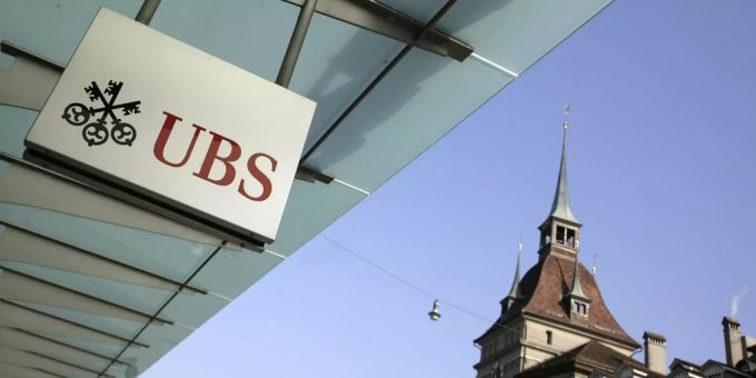 Nach unten - UBS passt Schwelle der Negativzinsen an