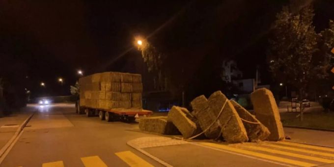 Der verantwortliche Lenker musste verzeigt werden. Unfall
