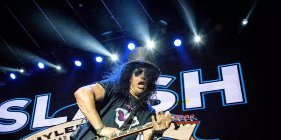 Rockmusiker Slash ist der erste Künstler beim neuen Label von Gibson. Foto: Igor Vidyashev/ZUMA Wire/dpa