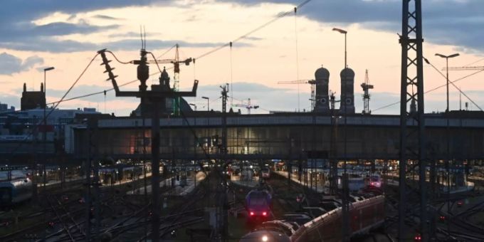 Berlin - Bahn fordert GDL zum Ende der «Blockadehaltung» auf