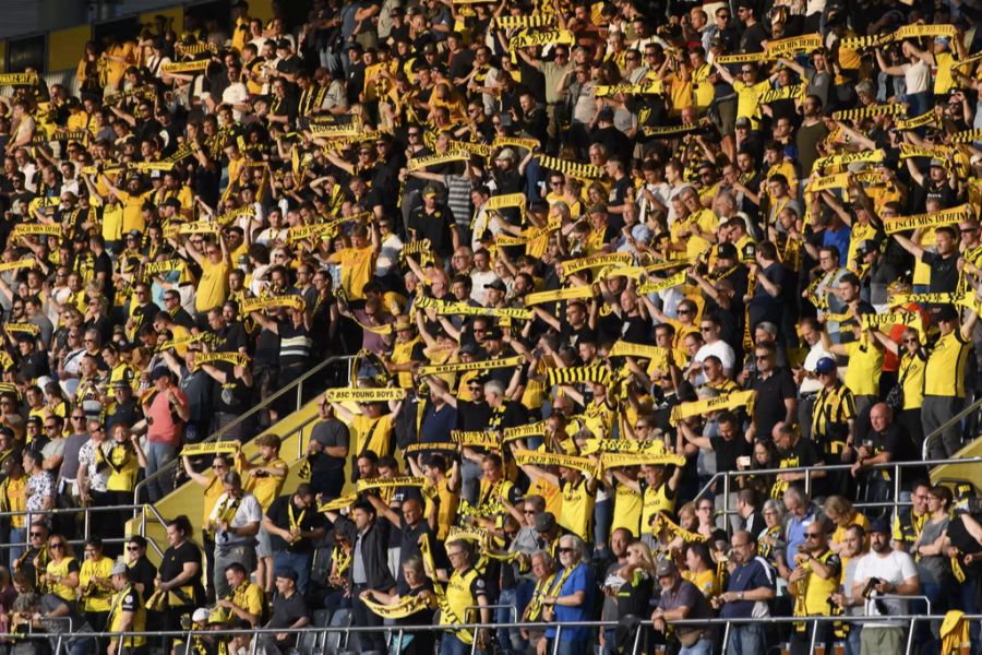 Ungeimpfte müssen vor dem Stadion-Besuch wohl mit Mehr-Kosten von rund 60 Franken für einen Corona-Test rechnen.