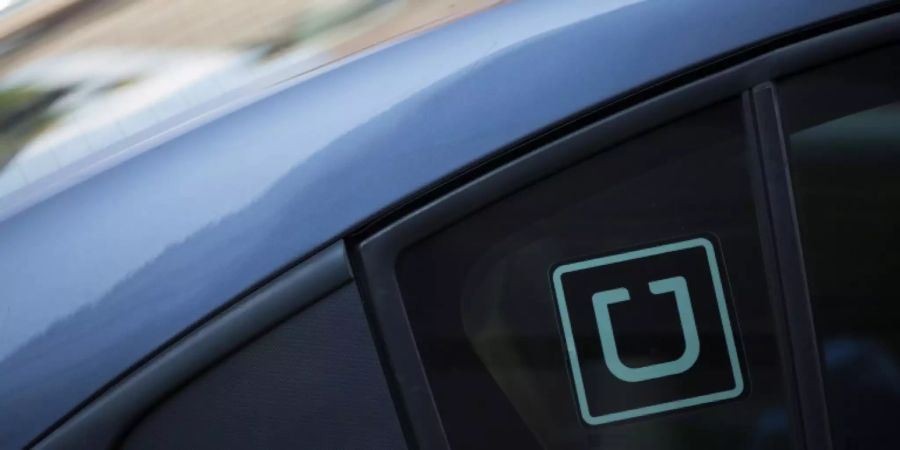 Logo von Uber auf einem Auto in Washington