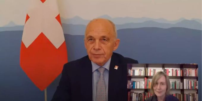 Ueli Maurer spricht in «SVP bi de Lüt». Ueli Maurer