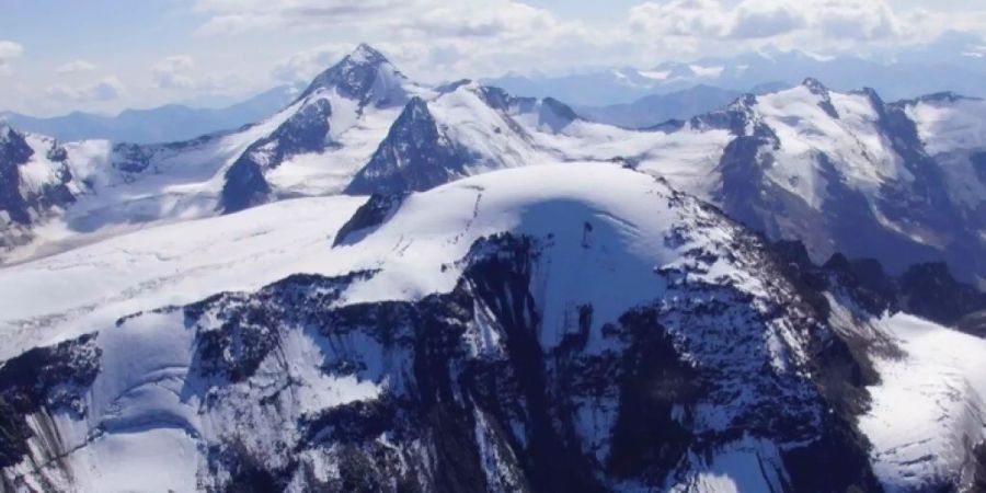 Luftaufnahme der Weissseespitze (im Vordergrund): Vor 6000 Jahren war der Gipfel einer neuen Studie zufolge eisfrei.