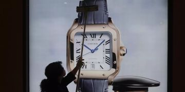farfetch richemont