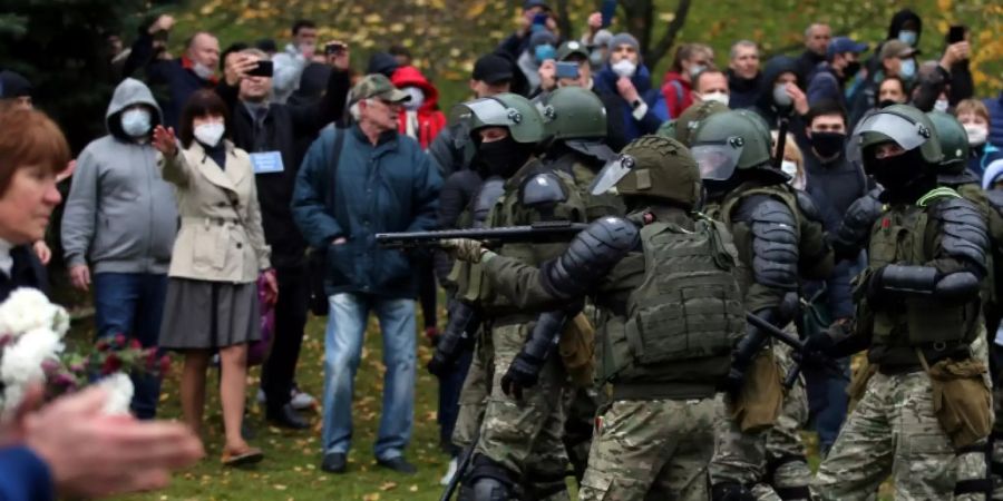 Polizei Minsk Protest