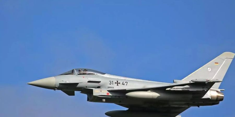 Trotz eines Exportstopps gelangten deutsche Rüstungslieferungen nach Saudi-Arabien. Foto: Oliver Berg/dpa