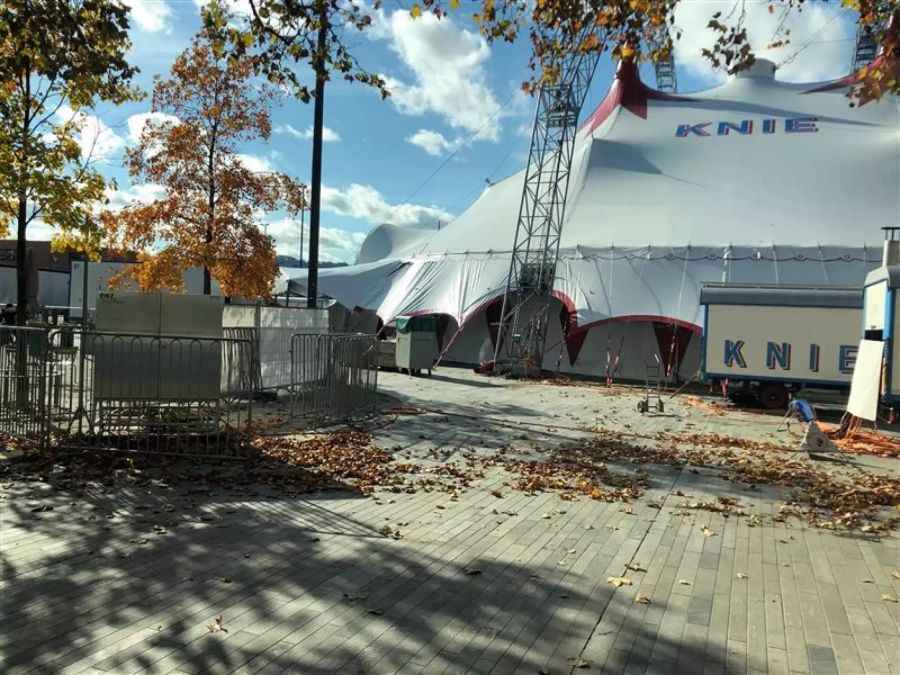 Bald ist der Sechseläutenplatz in Zürich wieder leer.