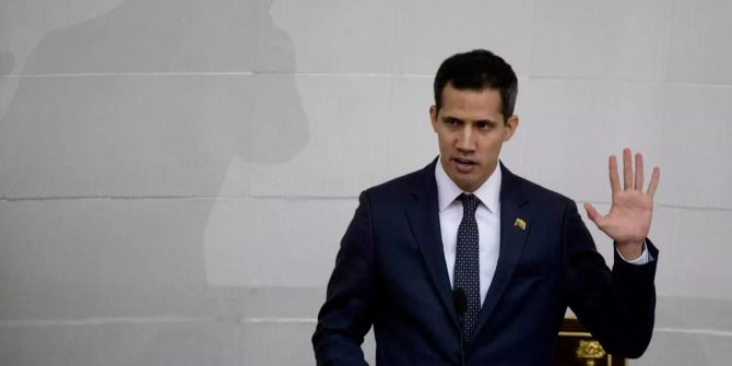 Juan Guaidó wird vereidigt.