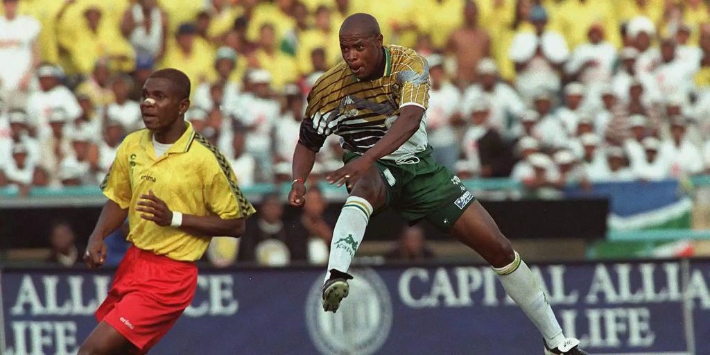 Südafrikas Fussball Idol Phil Masinga gestorben