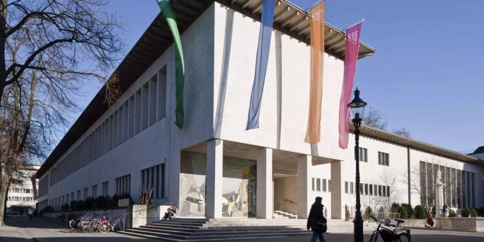 Das Gebäude der Universität Basel. uni basel