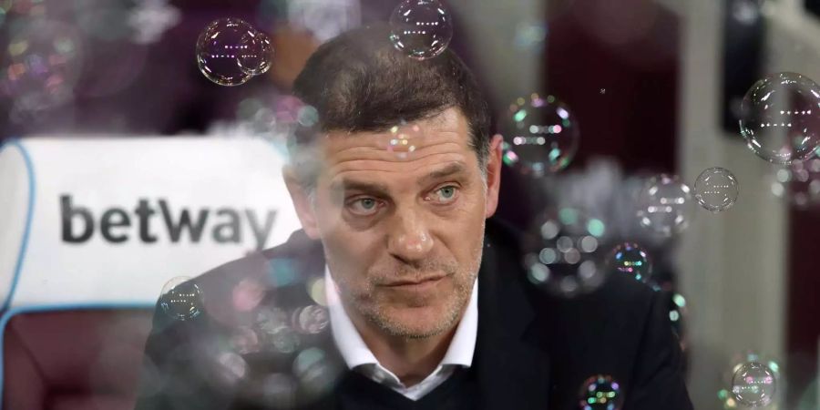 West Ham läuft es derzeit überhaupt nicht. Bei den Hammers von Trainer Slaven Bilic stimmen Anspruch und Realität überhaupt nicht überein. Der Londoner Traditionsverein kassiert zuhause eine 1:4 Klatsche gegen Liverpool und liegt nun auf einem Abstiegsplatz.