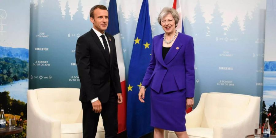 Der französische Präsident Emmanuel Macron und die britische Premierministerin Theresa May trafen sich am G7 in Kanada.