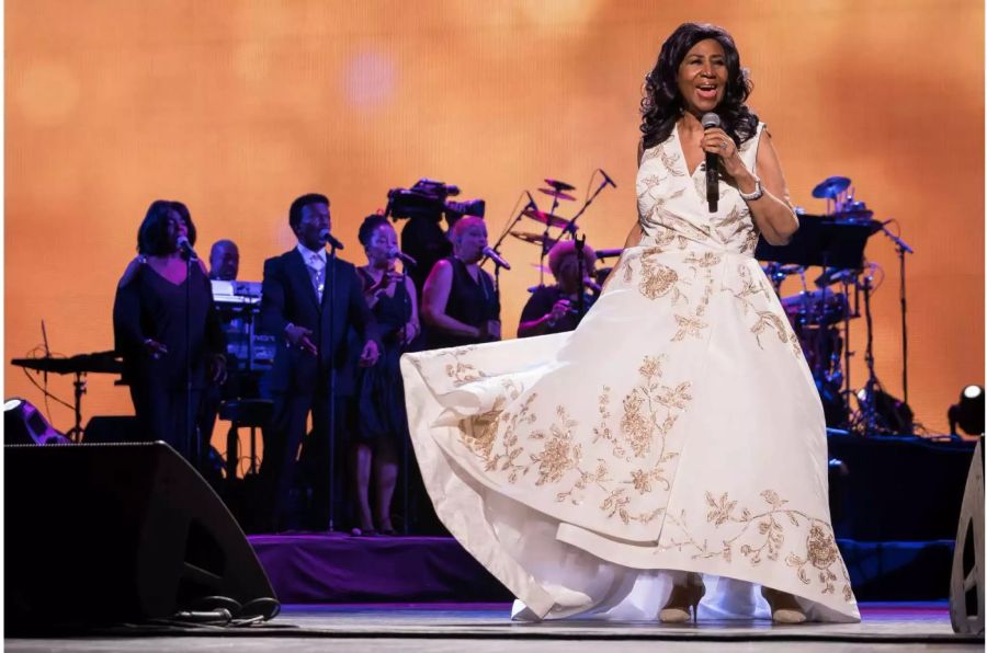 Aretha Franklin, US-amerikanische Soul-Sängerin, Songwriterin und Pianistin, tritt während des Tribeca Film Festivals bei der Premiere von «Clive Davis: The Soundtrack of Our Lives» in der Radio City Music Hall. Die «Queen of Soul» ist am 16.08.2018 im Alter von 76 Jahren an Bauchspeicheldrüsenkrebs gestorben, berichtete die Nachrichtenagentur AP unter Berufung auf Franklins Sprecherin.