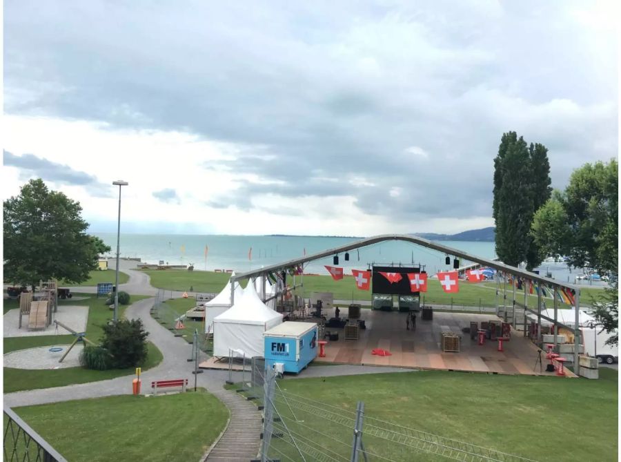 Das Arboner Public Viewing direkt am See.