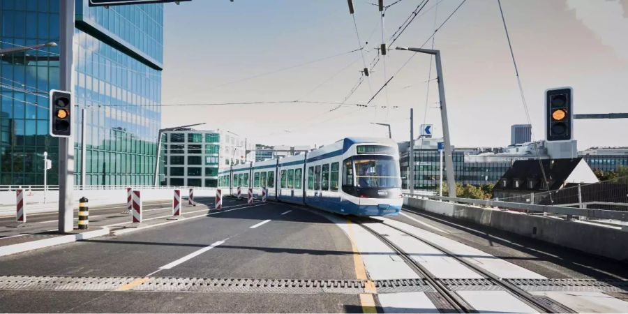 Nach dem Bahnhof Hardbrücke fährt das Tram via Gerold-Rampe zur Pfingstweidstrasse hinab.