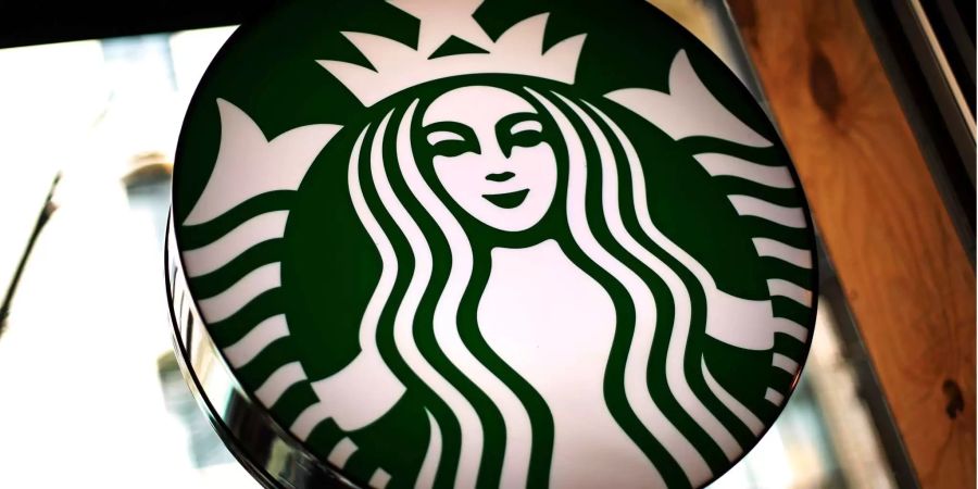 Starbucks muss gegen Kritik kämpfen.