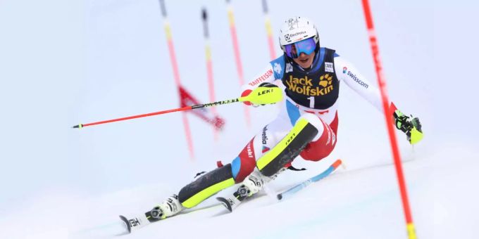 Wendy Holdener ist als beste Schweizerin nach dem ersten Lauf auf Platz 5. Wendy Holdener ist als beste Schweizerin nach dem ersten Lauf auf Platz 5.