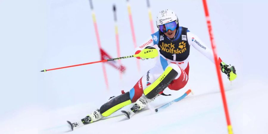 Wendy Holdener ist als beste Schweizerin nach dem ersten Lauf auf Platz 5.