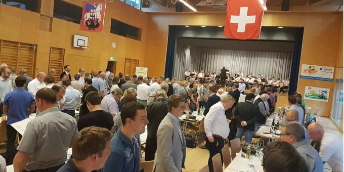 Die Delegierten der St. Galler SVP versenken das Geldspielgesetz. Die Delegierten der St. Galler SVP versenken das Geldspielgesetz.