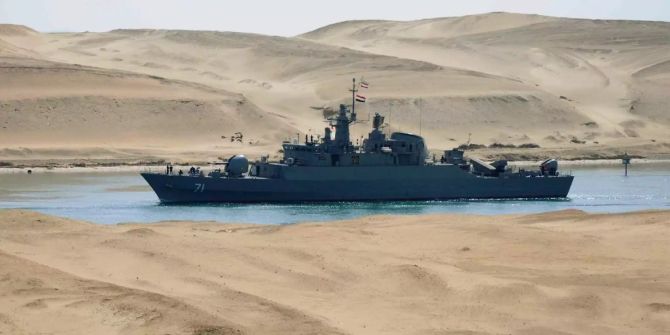 Ein iranisches Kriegsschiff im Suez Kanal. (Symbolbild)