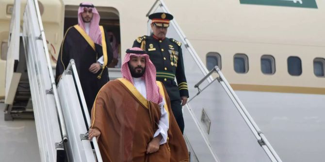 Mohammed bin Salman, Kronprinz von Saudi-Arabien, kommt in Buenos Aires zum G20-Gipfel an.