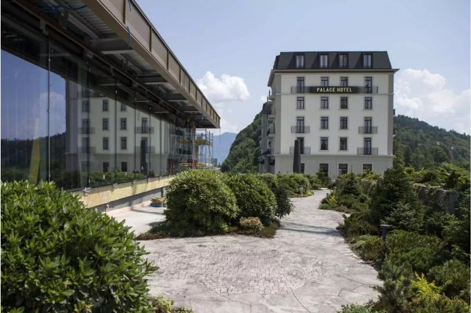 Die Betreiber des Bürgenstock-Resorts haben die Preise nach oben geschraubt - Keystone Die Betreiber des Bürgenstock-Resorts haben die Preise nach oben geschraubt - Keystone