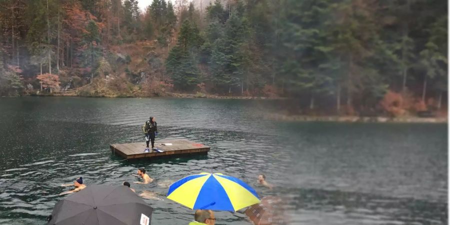 Der Blausee am Sonntag.