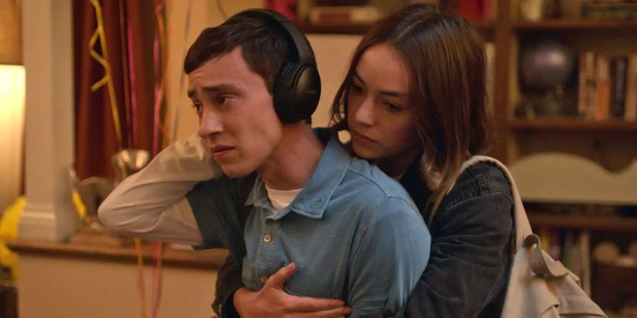 Atypical: Sam (Keir Gilchrist) und seine Schwester Casey (Brigette Lundy-Paine).