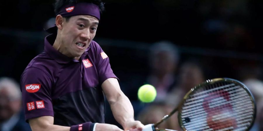 Kei Nishikori während des Spiels gegen Roger Federer im Paris-Viertelfinal.