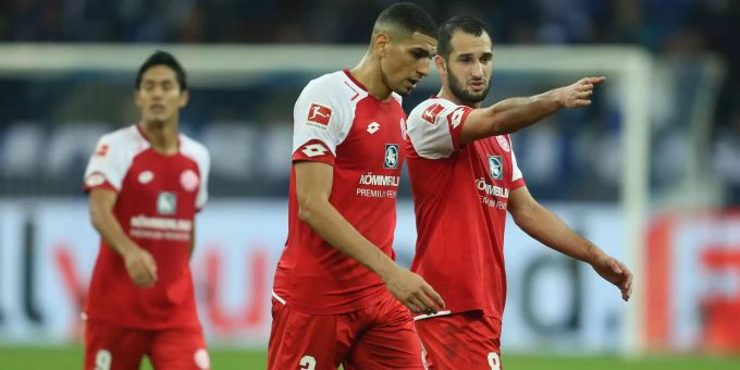 Rassismus in der Bundesliga - Mainzer Fussball-Profis beleidigt
