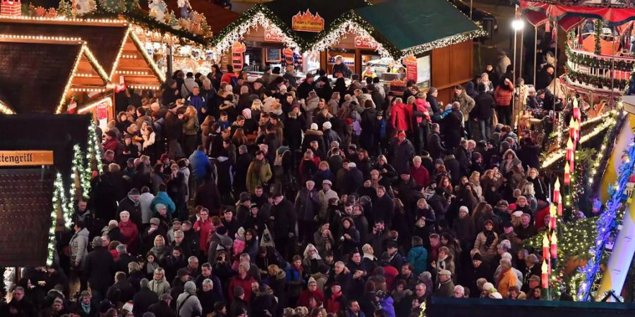 Die Regierungsgegner wehrten sich gegen den geplanten Weihnachtsmarkt. (Symbolbild)