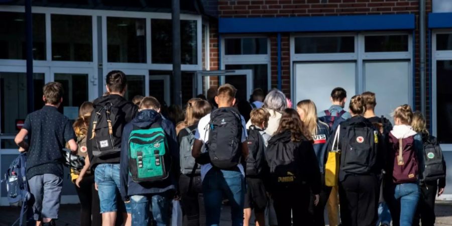 Erster Schultag nach Ferien in Mecklenburg-Vorpommern