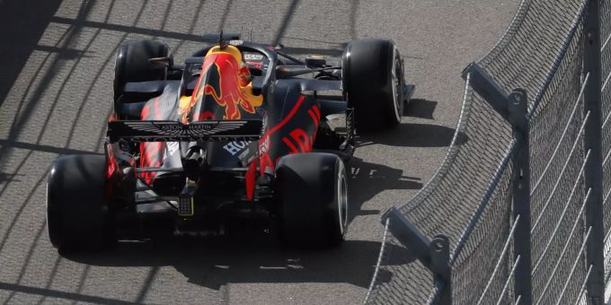 Max Verstappen (Red Bull Racing) im Training zum Russland-GP der Formel 1. Formel 1 Honda