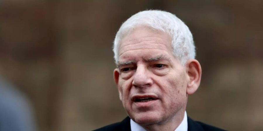 Schuster beklagt verbreiteten Antisemitismus