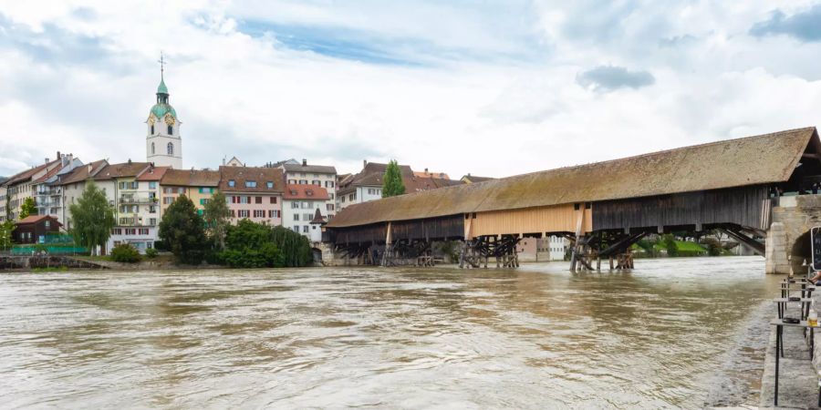 Die historische Holzbrücke in Olten.