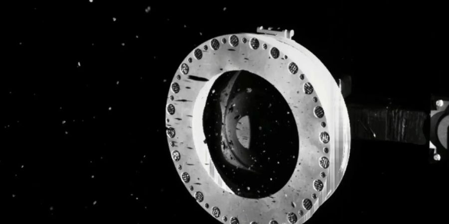 «Osiris-Rex» verliert einige zuvor gesammelte Proben
