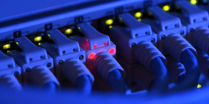 Mängel bei der IT-Sicherheit des Kantons Basel-Stadt sorgen für Unruhe. (Symbolbild) Eine Panne im Netzwerk des US-Unternehmens CenturyLink hat zu mehrstündigen Ausfällen von Internet-Diensten in den USA und Europa geführt. (Symbolbild)