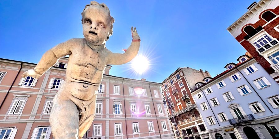 Piazza Ponterosso in Triest